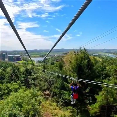 Zjazdový lietajúci muž